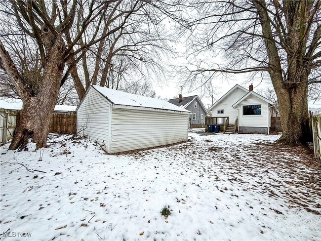 Building Photo - 1578 Salem Ave