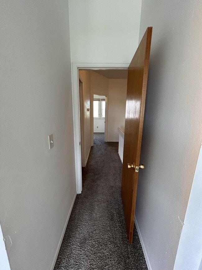 Building Photo - 954 Brant Hollow Ct