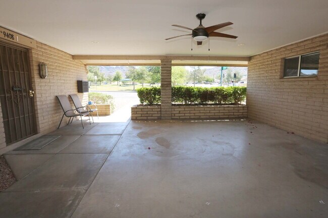 Building Photo - Beautifully Renovated 2-Bedroom Home in a ...