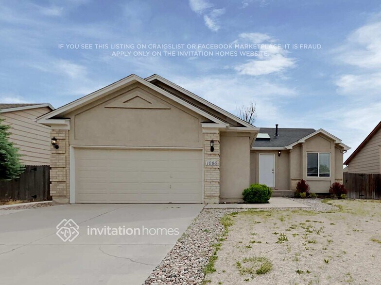 Primary Photo - 1086 Clogger Ln