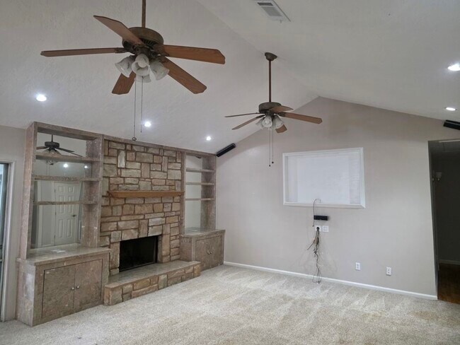 Building Photo - 13600 FM1314