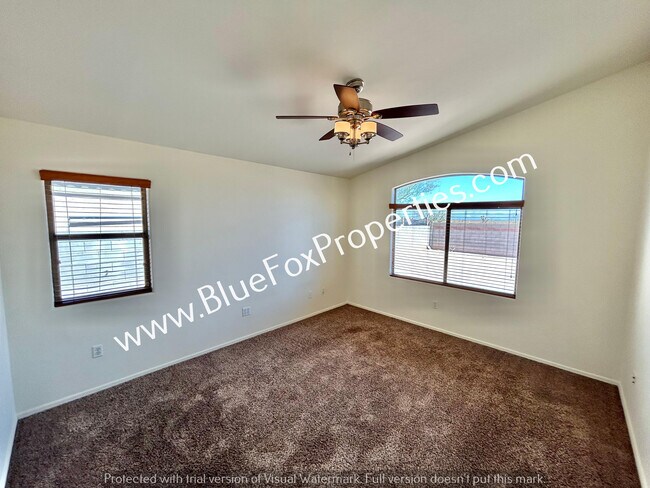 Building Photo - 6626 E Bambino Rd