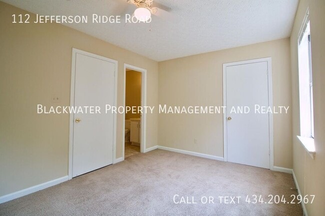 Building Photo - 112 Jefferson Ridge Rd