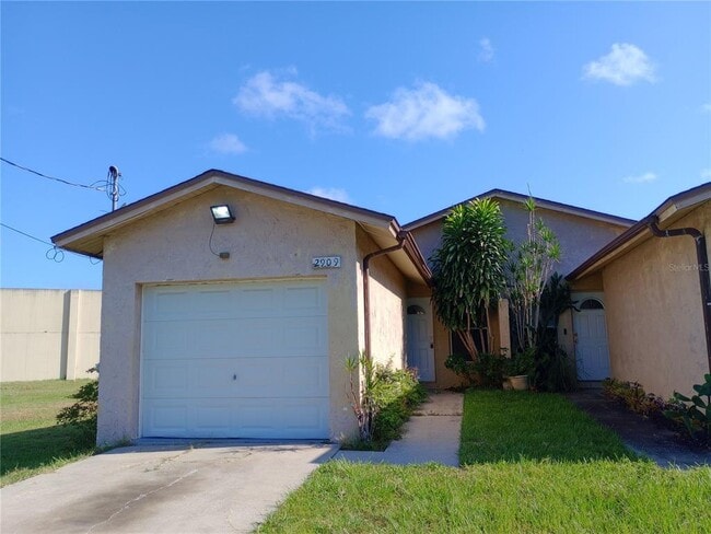Primary Photo - 2909 Hambleton Ave