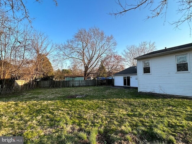 Building Photo - 7 Elk Ln