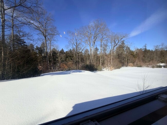 Building Photo - 98 Ledge Hill Rd