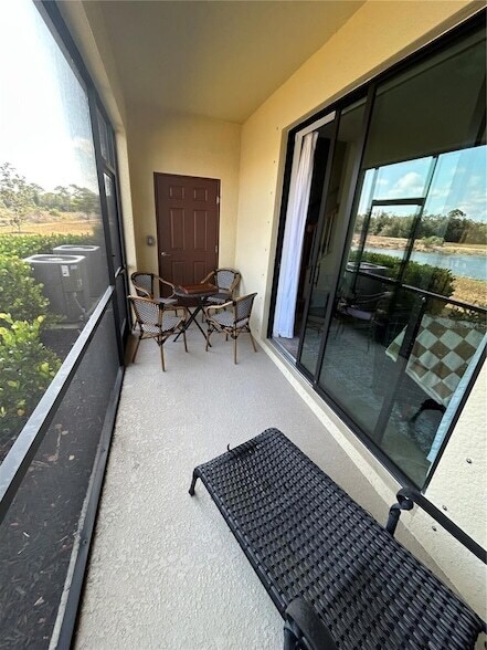 Building Photo - 20398 Lagente Cir