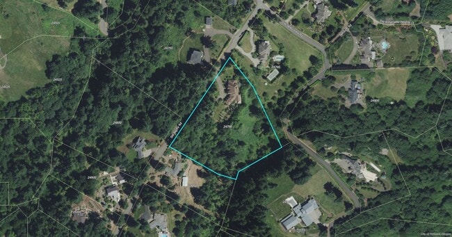 Building Photo - 24790 SW Big Fir Rd