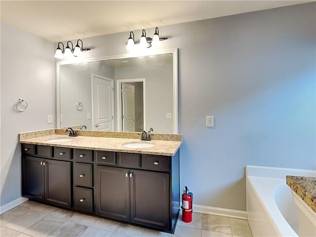 Building Photo - 2735 Gold Creek Ln