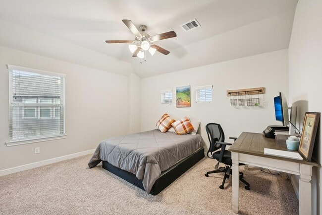 Building Photo - 2406 Harborwood Ct