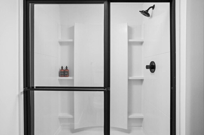 Building Photo - 421 N Pennsylvania St