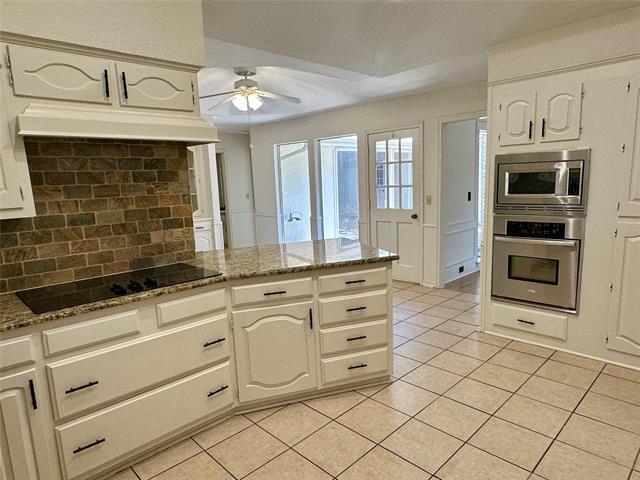 Building Photo - 7145 Crooked Oak Dr