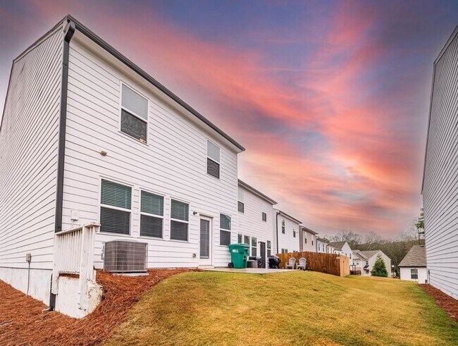 Building Photo - 400 Ruths Blvd