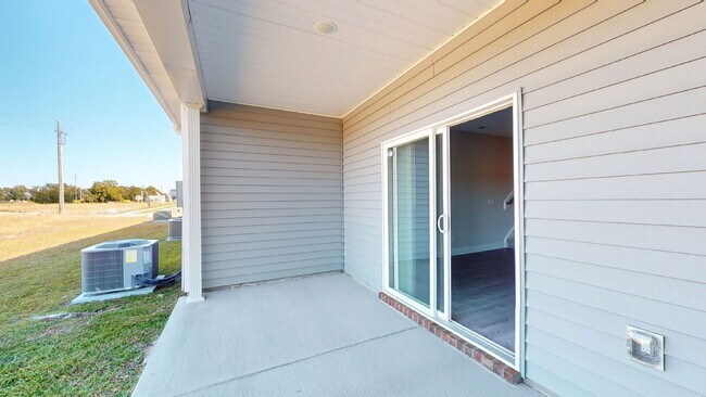 Building Photo - 2608 Sailor Rose Ln