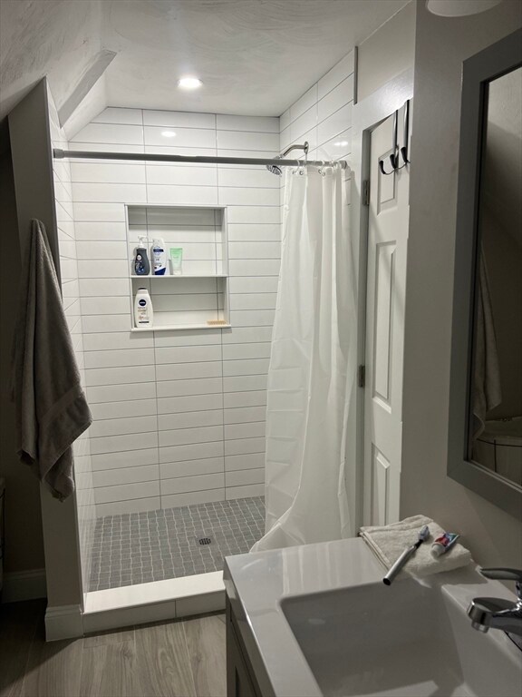 Building Photo - 14 Cotting St