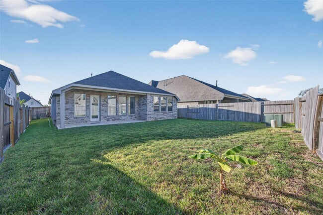 Building Photo - 8831 Morning Glow Dr