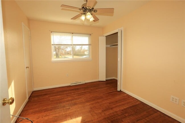 Building Photo - 804 NW 8 St