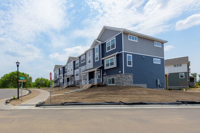 Building Photo - Brand new construction townhouse, upgrades...