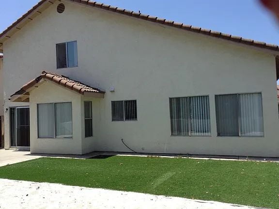 Building Photo - NO MIN CREDIT SCORE REQUIRED, BK OKAY, PAST EVICTION OKAY!, BACKGROUND FRIENDLY. Apply at "The Re...