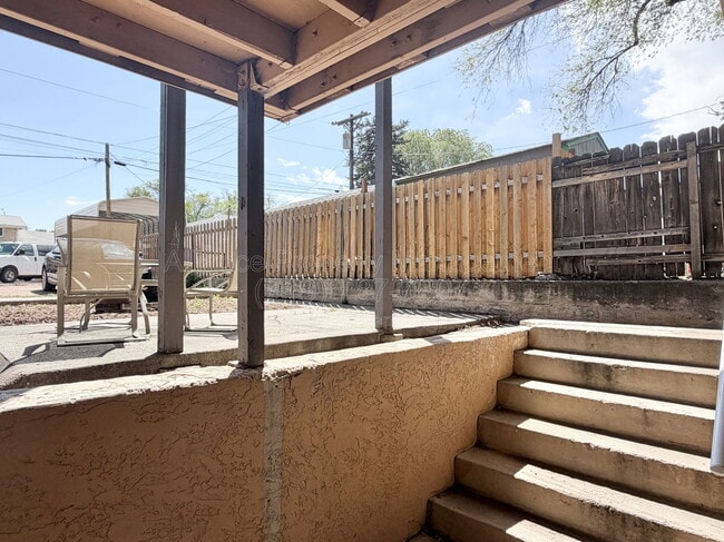 Building Photo - 17 N Meade Ave