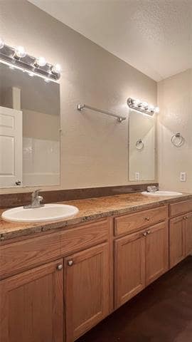 Building Photo - 106 Sunburst Ct