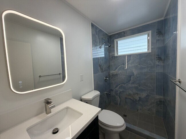 Building Photo - 509 Kawainui St