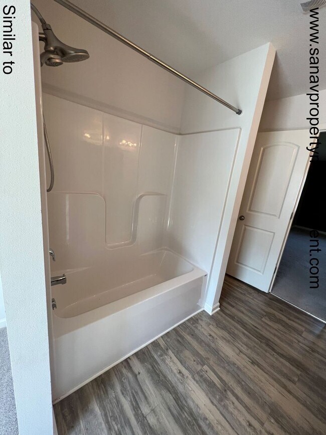 Building Photo - For Rent – Beautiful 4-Bedroom Home in Pleasant Hill with a Fenced Backyard!
