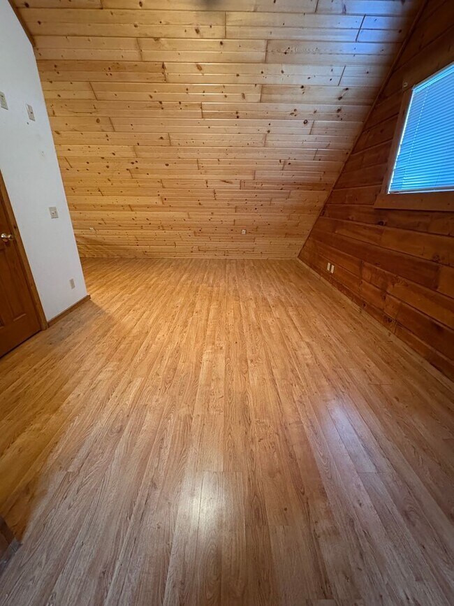 Building Photo - D2D - 01