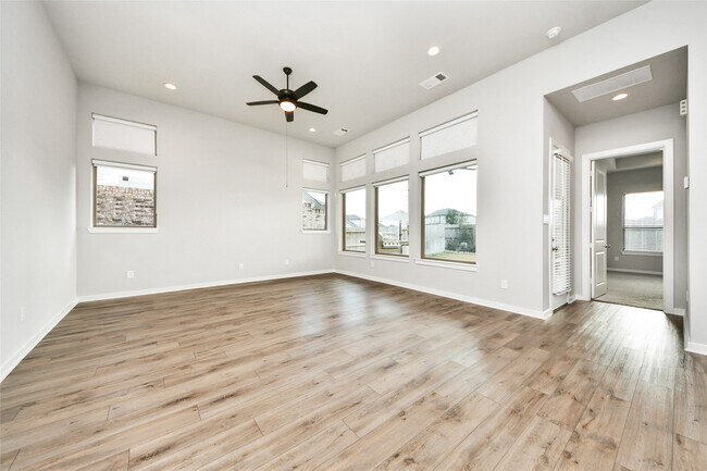 Building Photo - 2901 Apple Rose Ln