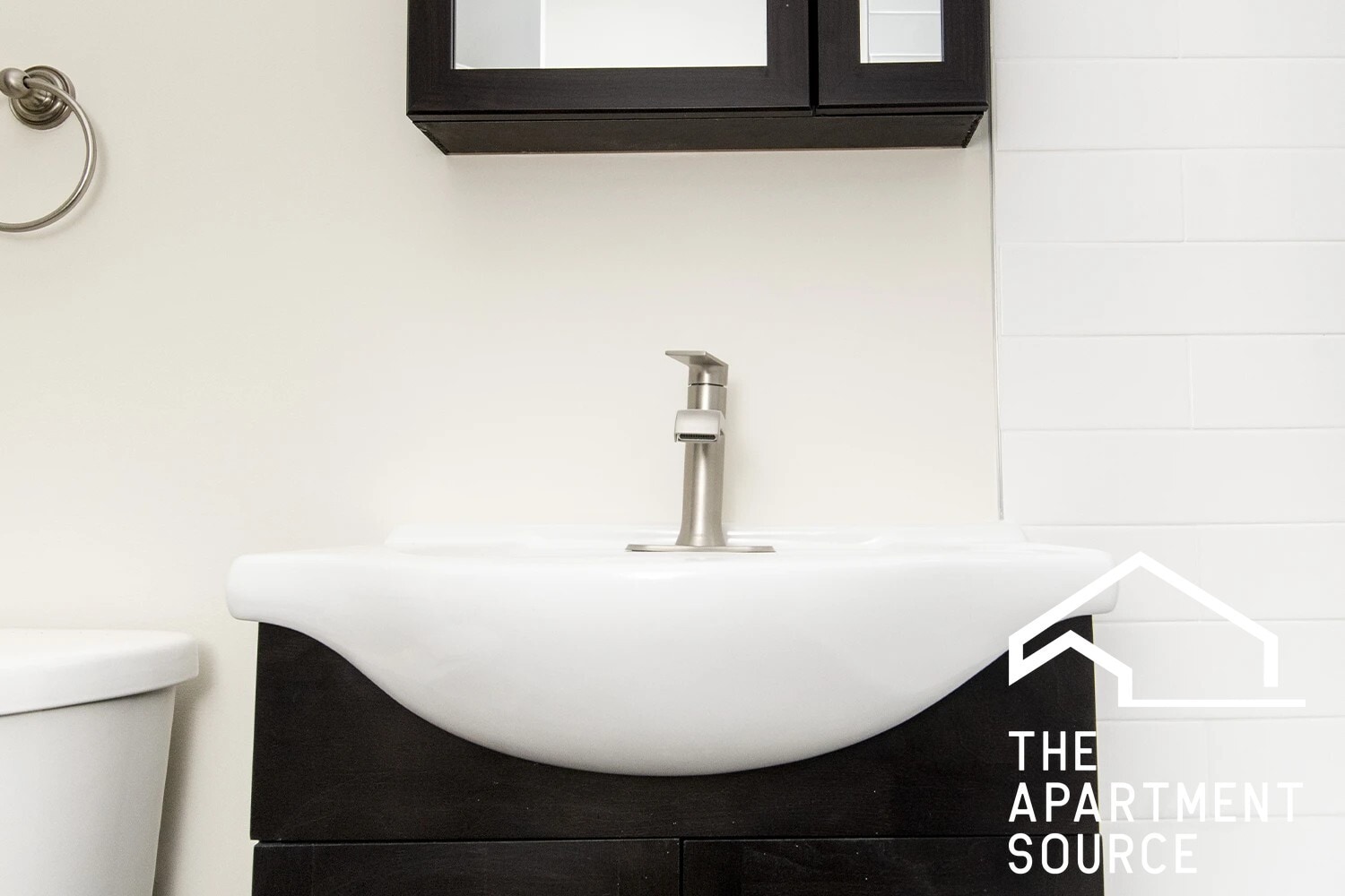 Building Photo - 918 Green Bay Rd