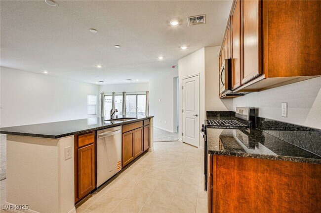 Building Photo - 7412 Legacy Pt St