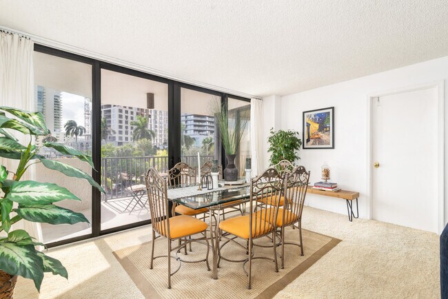 Building Photo - 1200 S Flagler Dr