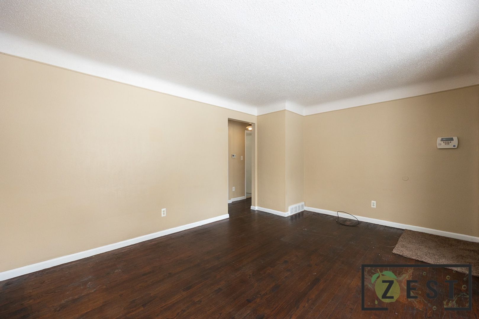 Building Photo - OPEN HOUSE SATURDAY MAY 3RD 2025 10-10:30A...