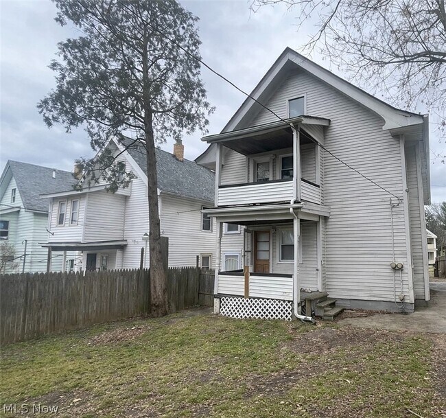 Building Photo - 3278 W 84th St