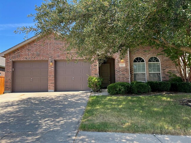 Building Photo - 922 Fulbourne Dr