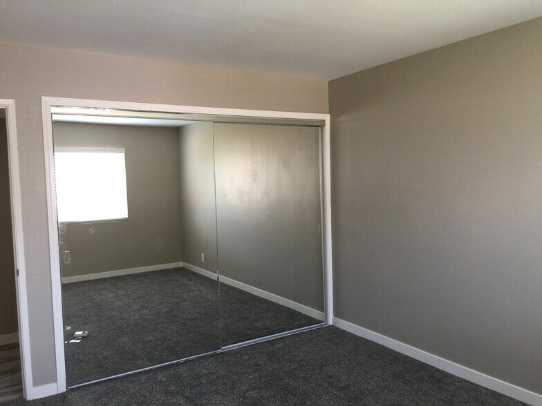 2nd Bedroom - 10678 Walnut St