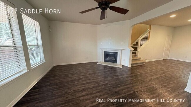 Building Photo - 137 Saddle Horn