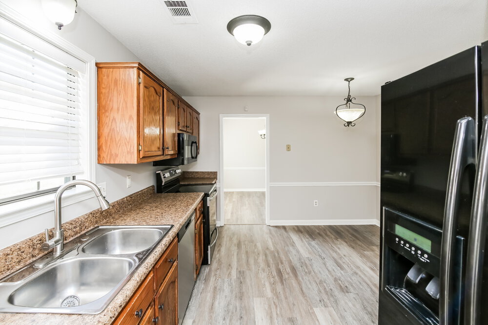 Building Photo - 6943 Doefield Trail