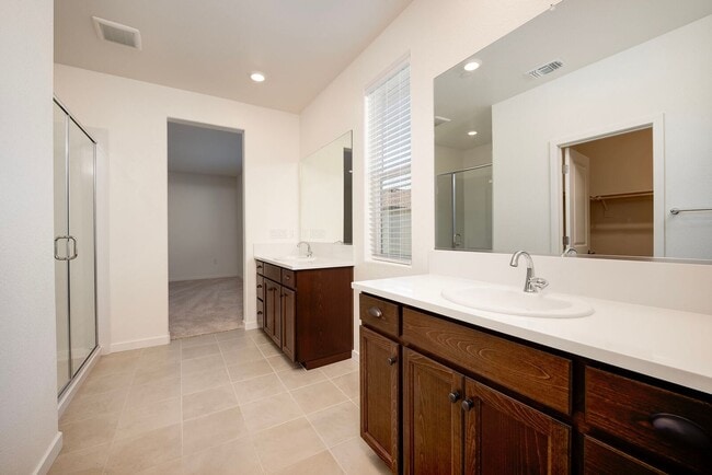 Building Photo - 4798 Tilly Dr
