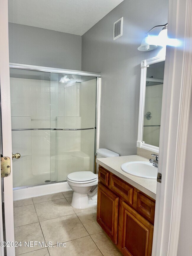 Building Photo - 8227 Lobster Bay Ct