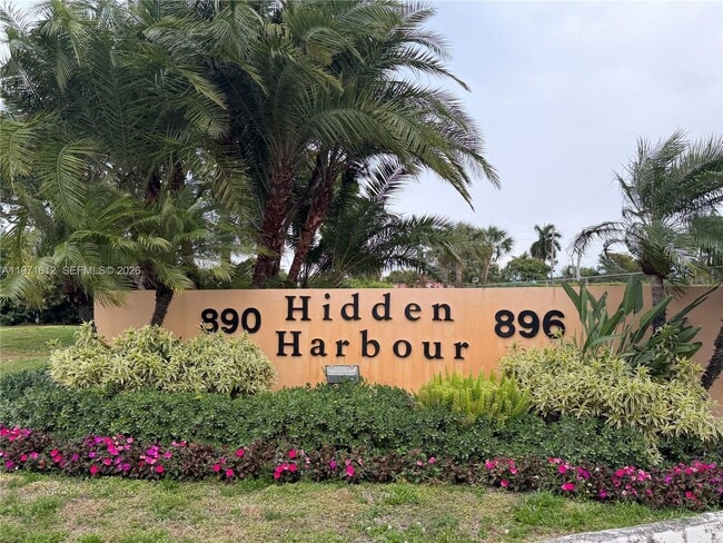 Building Photo - 896 N Federal Hwy