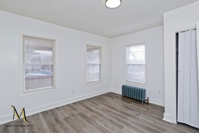 Building Photo - 98-100 Prospect St