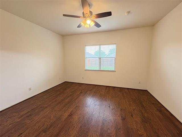 Building Photo - 1010 Utopia Ln