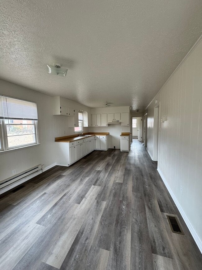 Building Photo - 3/1 in Shelby, NC