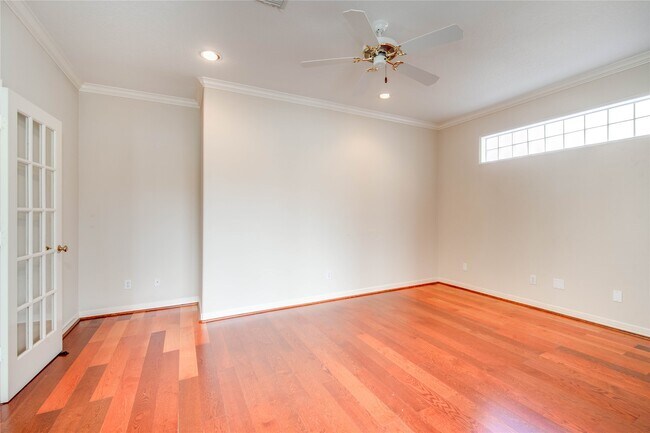 Building Photo - 3135 Old Masters Dr