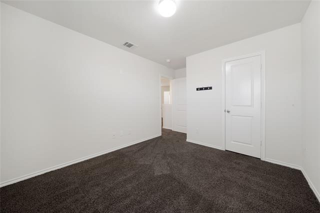 Building Photo - 914 Decker Dr