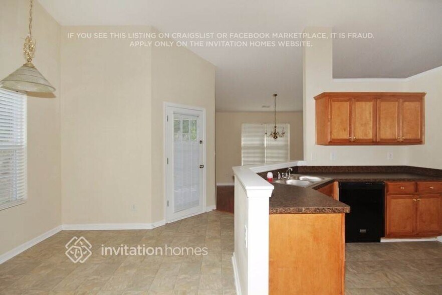 Building Photo - 895 Ashland Park Way SE