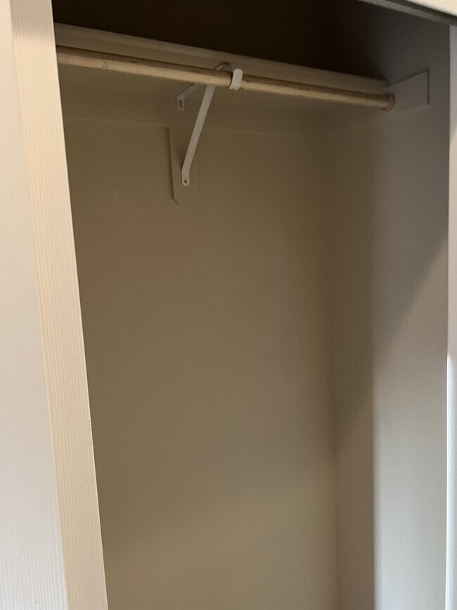 Building Photo - 4321 Paulson Ln