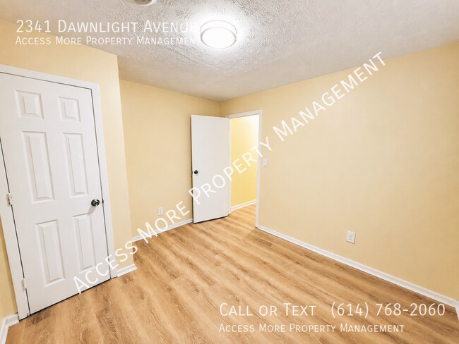 Building Photo - 2341 Dawnlight Ave