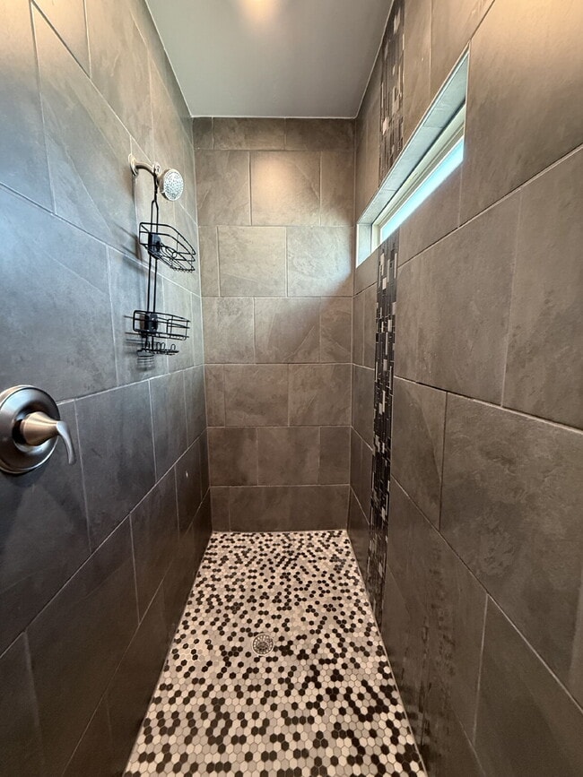 Building Photo - 2233 Sandstone Pl